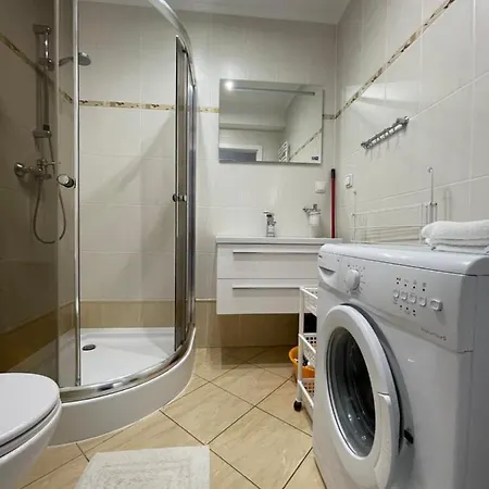 Apartman Grafitowy *